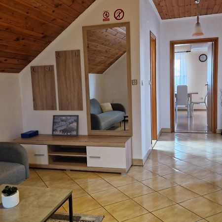 Apartment Nikolina Grabovac  Eksteriør bilde