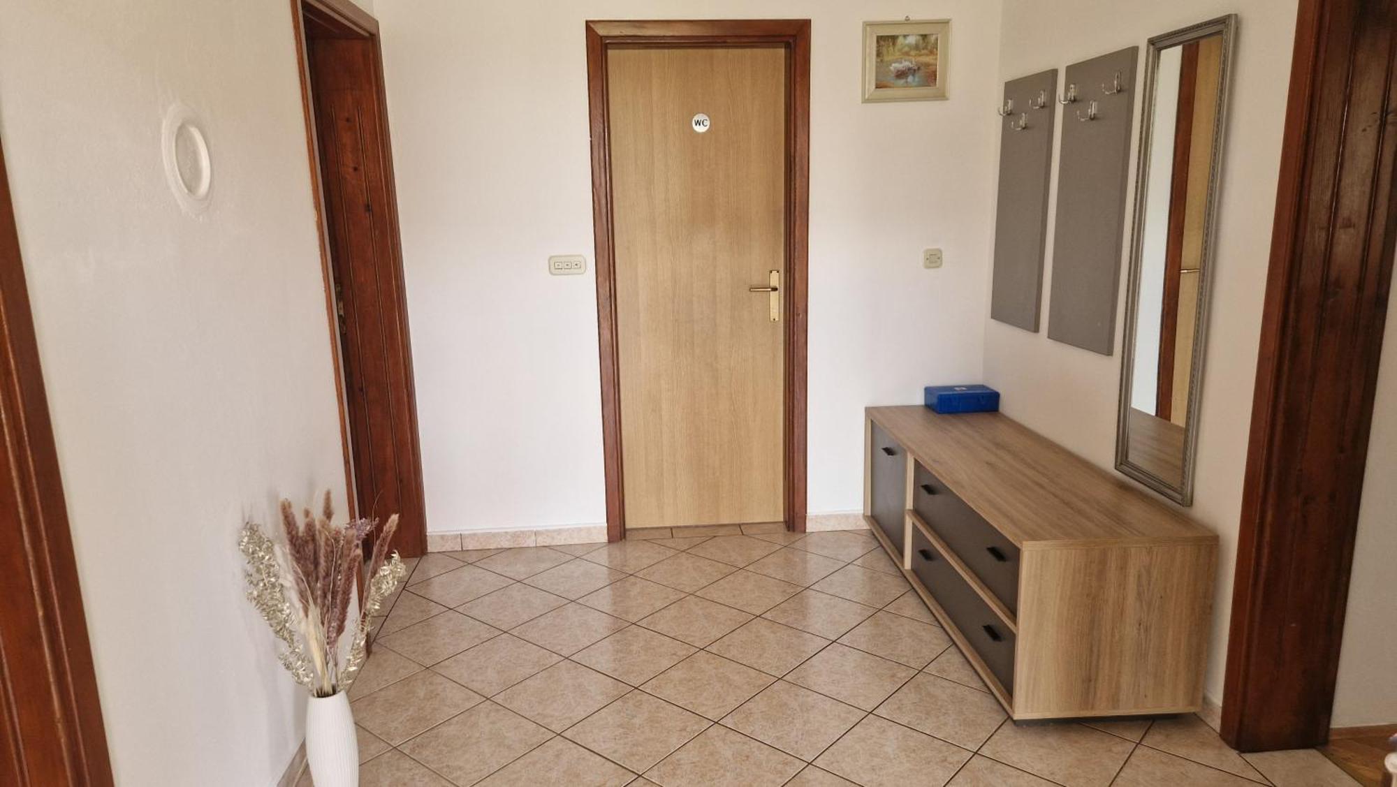 Apartment Nikolina Grabovac  Eksteriør bilde